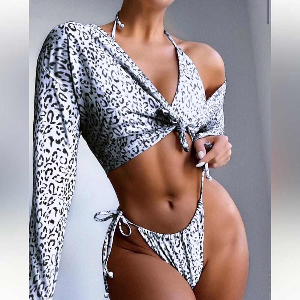 Leopard Print Tie-Front Bikini Set